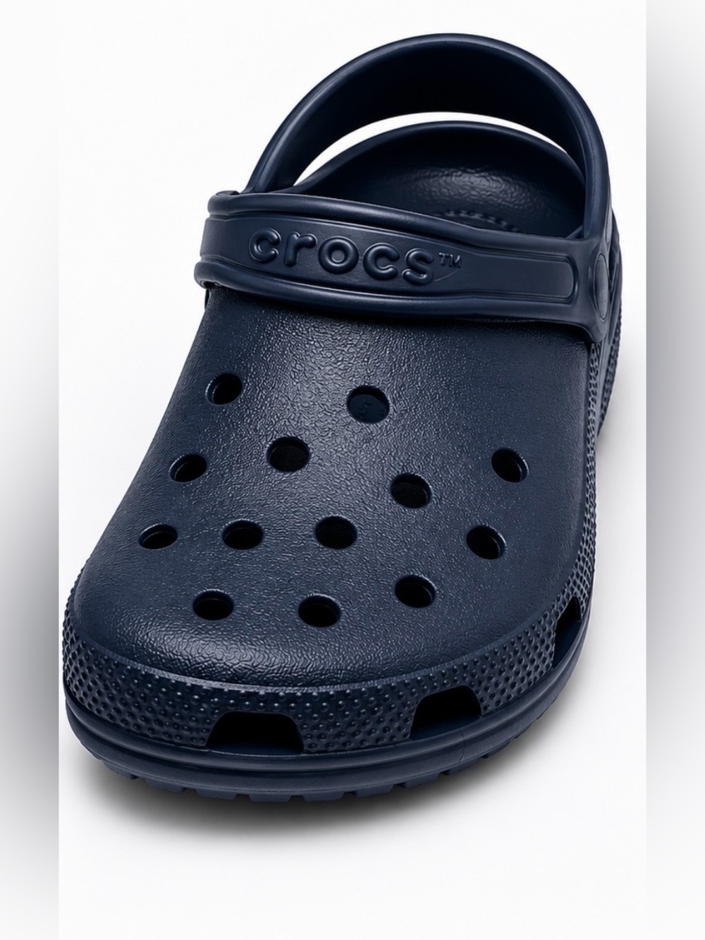 CROCS Classic Clog in Dark Navy 9